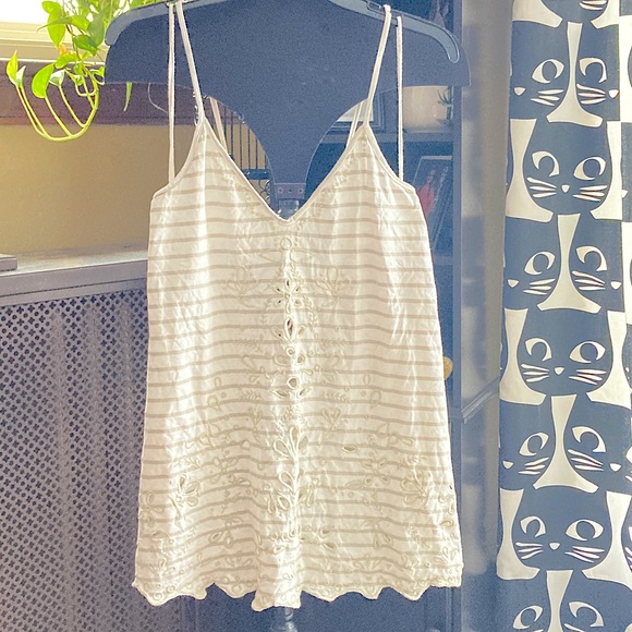 Bohemian Loose Free People Tank w Cut Outs - Picture 3 of 7